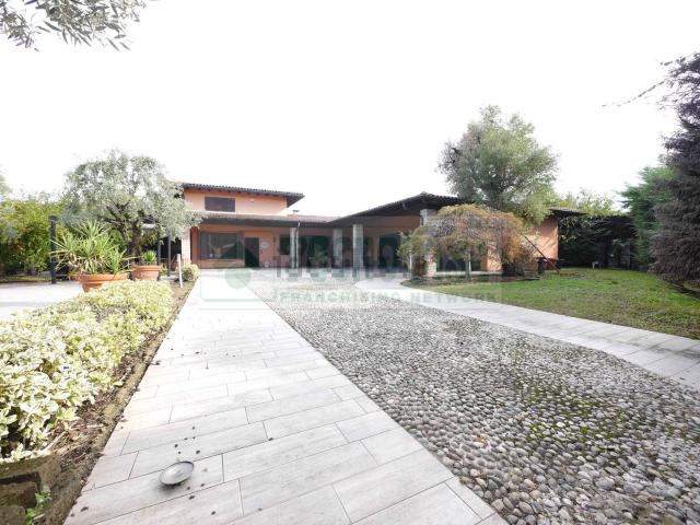 Casa in vendita a Rudiano, Lombardia