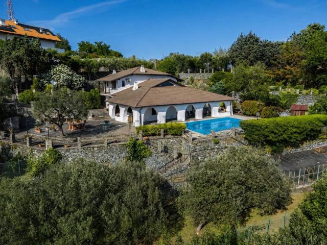 Casa in vendita a Cantalupo, Varazze