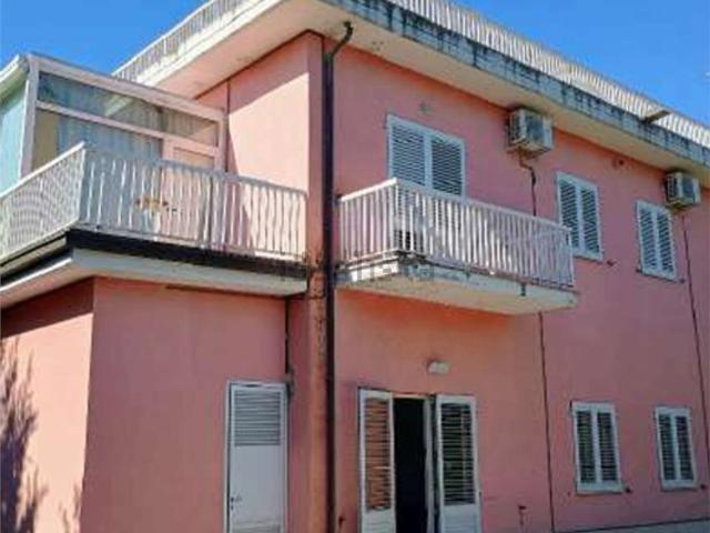 Casa in vendita a Borgo Pintura, Morrovalle