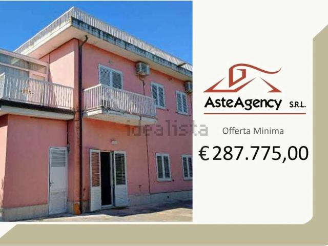 Casa in vendita a Borgo Pintura, Marche
