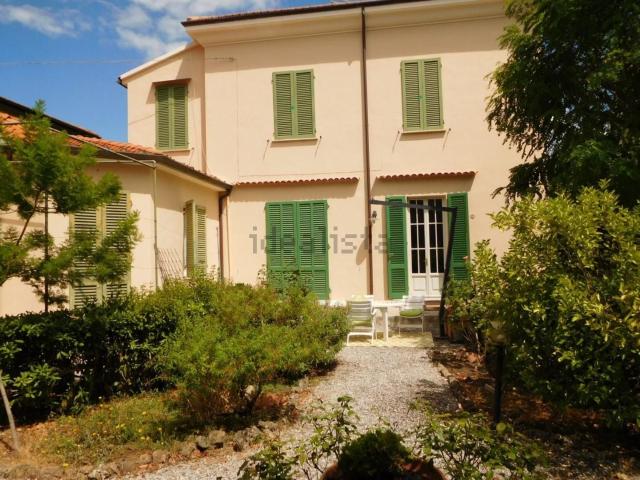 Casa in vendita a Porta a Lucca, Pisa