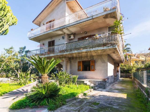 Casa in vendita a Astrel, Belpasso