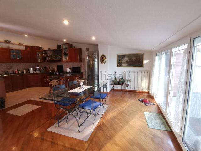 Casa in vendita a Marche, Ancona