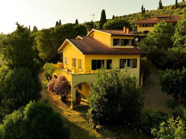 Casa in vendita a Castiglion Fiorentino, Toscana