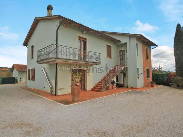 Casa in vendita a Abbadia Di Montepulciano, Toscana