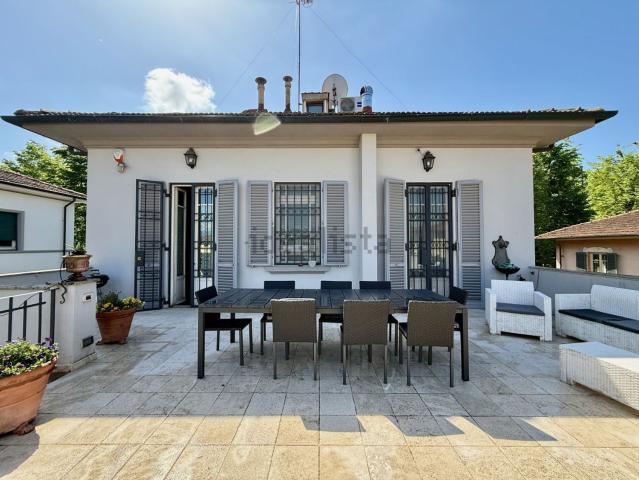Casa in vendita a Sant'Anna, Bagni Di Lucca Ponte