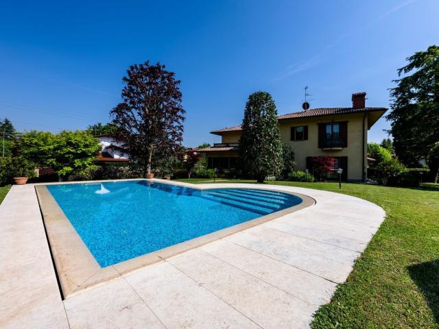 Casa in vendita a Dorotina, Mozzo