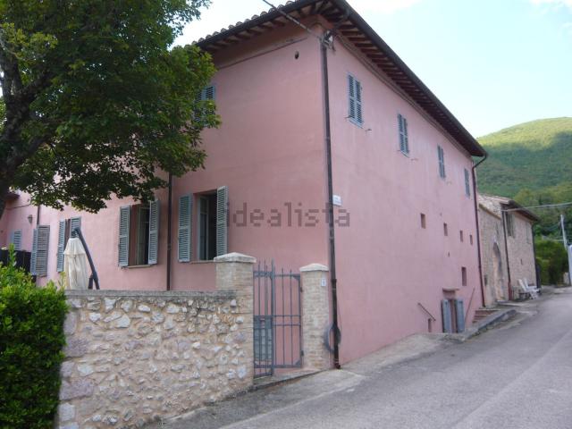 Casa in vendita a Vallo Di Nera, Umbria