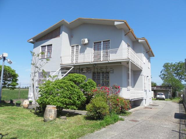 Casa in vendita a Rivanazzano, Lombardia