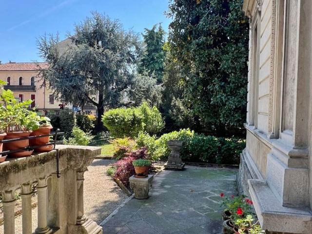 Casa in vendita a Santa Bertilla, Vicenza