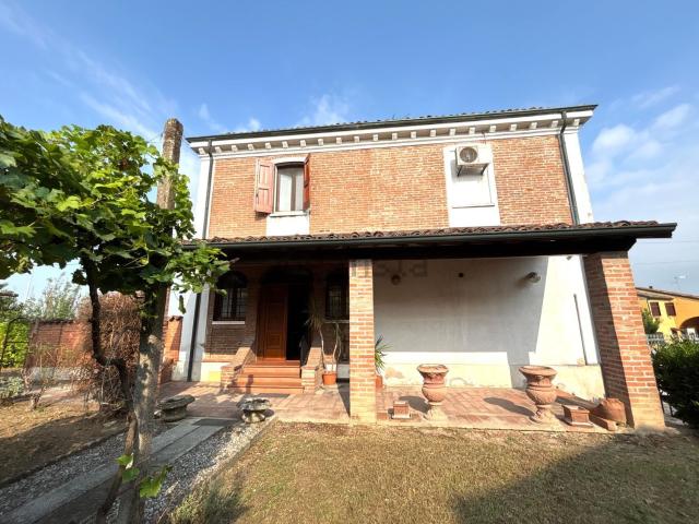 Casa in vendita a Marcaria, Lombardia