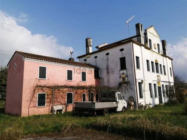 Casa in vendita a Dosa di Sotto, Chiarano