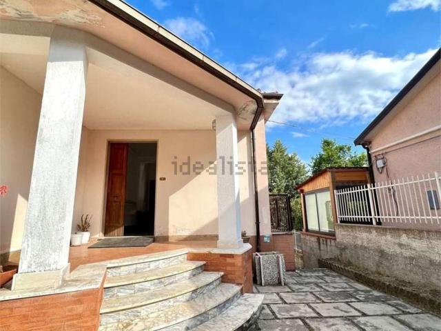 Casa in vendita a Piretto, Lattarico