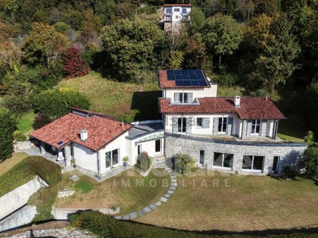 Casa in vendita a Piazza Santo Stefano, Cernobbio