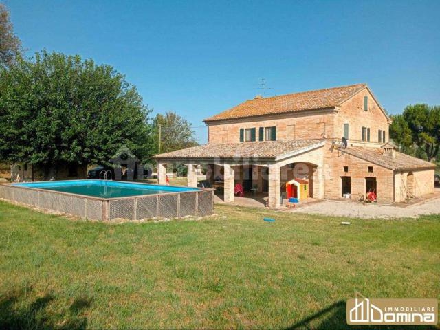 Casa in vendita a Contrada Vallememoria, Marche