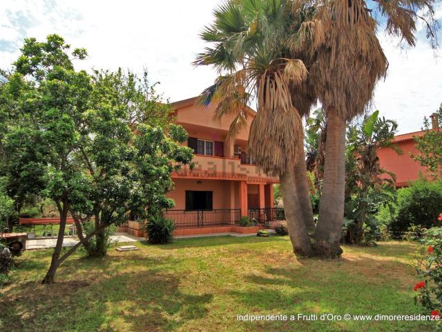Casa in vendita a Frutti d'Oro, Capoterra