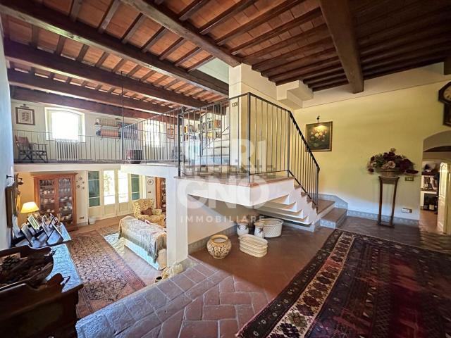 Casa in vendita a Vaiano, Toscana