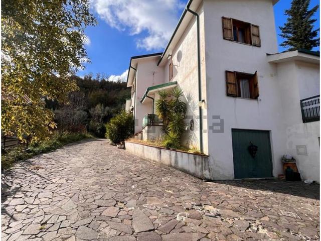Casa in vendita a Lecconi, Calabria