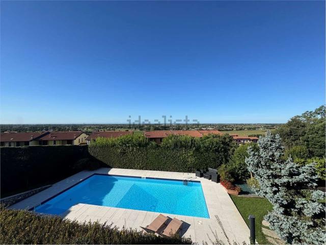 Casa in vendita a Volta Mantovana, Lombardia