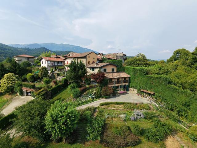 Casa in vendita a Brughiera, Palazzago