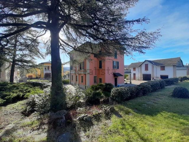 Casa in vendita a Godiasco Salice Terme, Godiasco