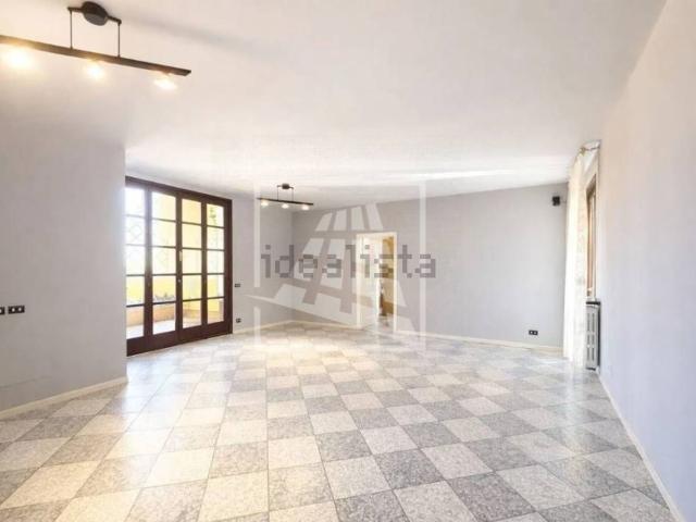 Casa in vendita a Canali, Re