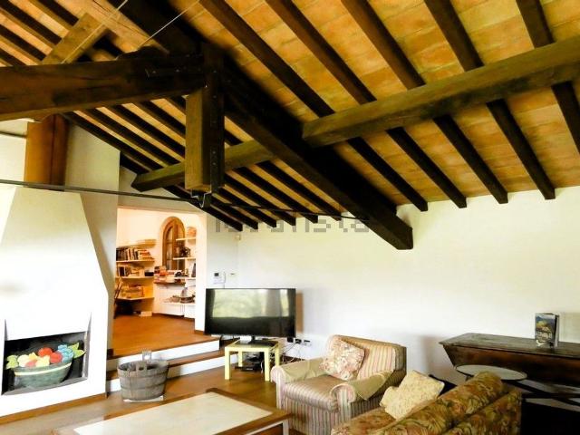 Casa in vendita a Lubiana, Sorbolo