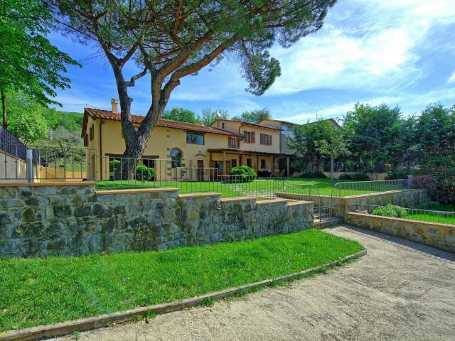 Casa in vendita a Loro Ciuffenna, Arezzo