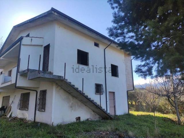 Casa in vendita a Calabria, Cosenza