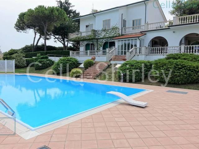 Casa in vendita a Marzocchetta, Marche