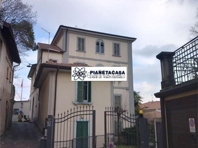 Casa in vendita a Ponte San Pietro, Lombardia