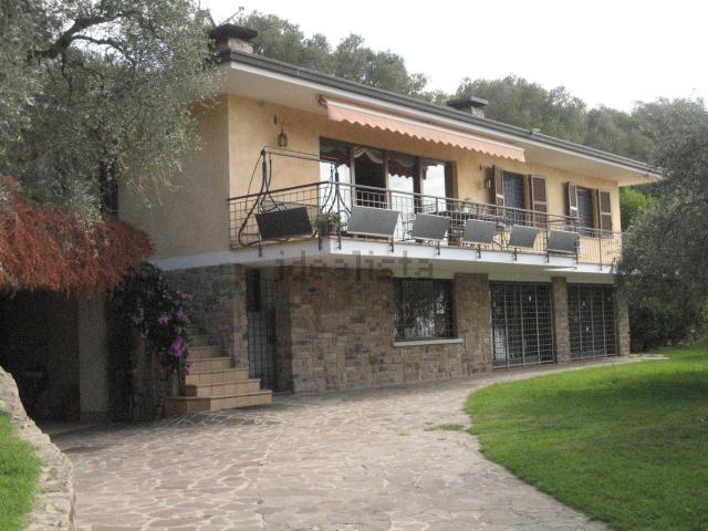 Casa in vendita a Comunità Montana Parco Alto Garda bresciano, Gardone Riviera