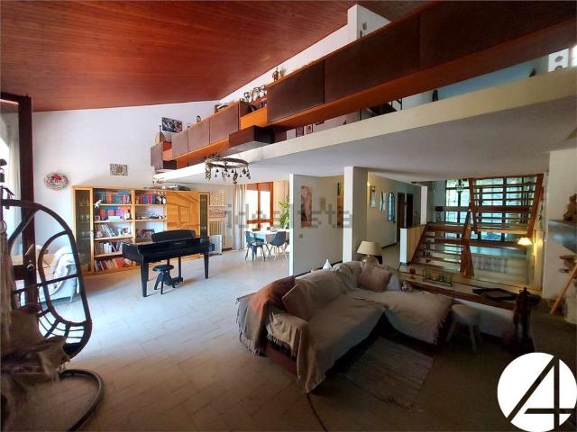 Casa in vendita a Vernio