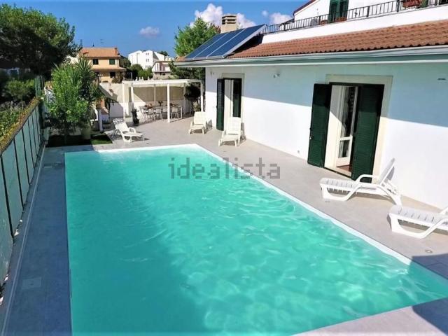 Casa in vendita a Pozzallo, Ragusa
