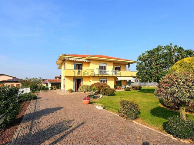 Casa in vendita a Piemonte, Novara