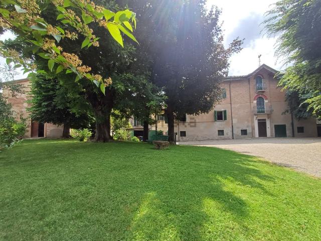 Casa in vendita a Unione di comuni Terre di Castelli, Savignano Sul Panaro