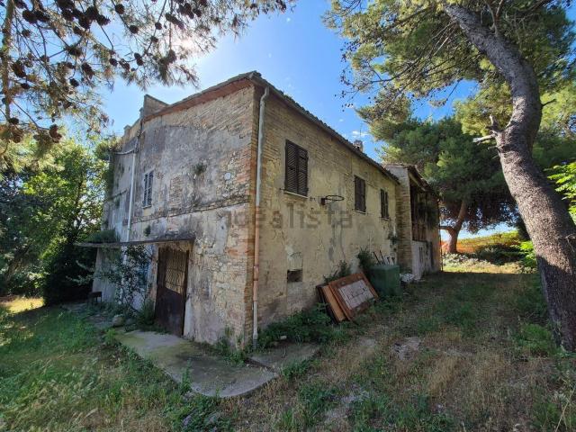 Casa in vendita a San Michele, Marche