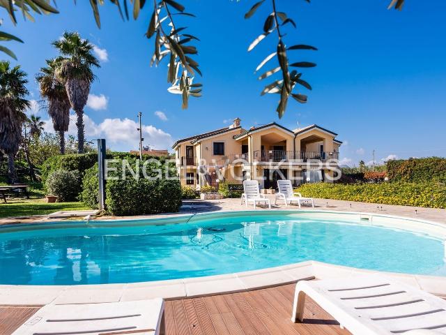 Casa in vendita a Pachino, Sicilia