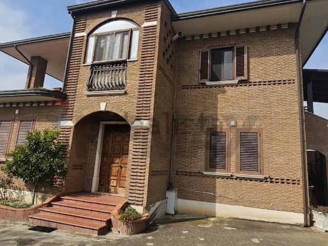 Casa in vendita a Benevento, Campania