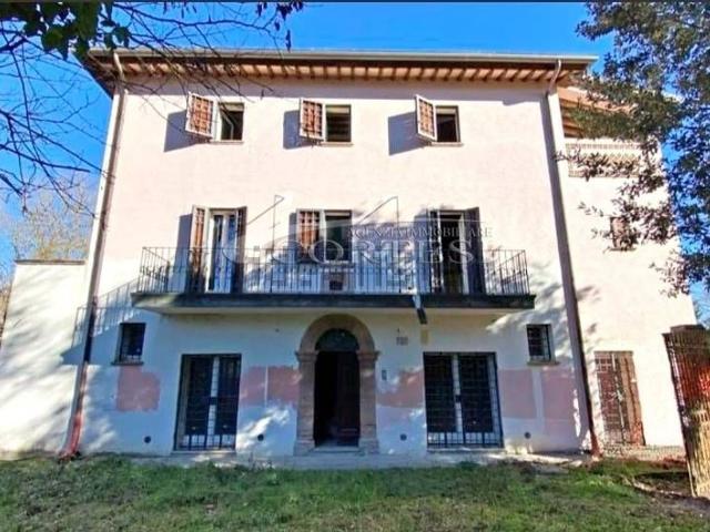 Casa in vendita a La Fratticiola-Casacce, Cenerente