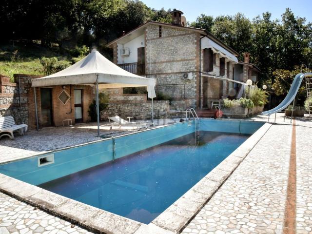 Casa in vendita a Testaccio, Narni