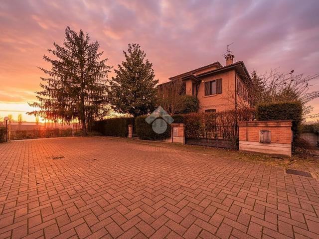 Casa in vendita a San Faustino-Madonnina-Quattroville, Modena