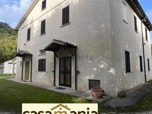 Casa in vendita a Marche, Pesaro E Urbino