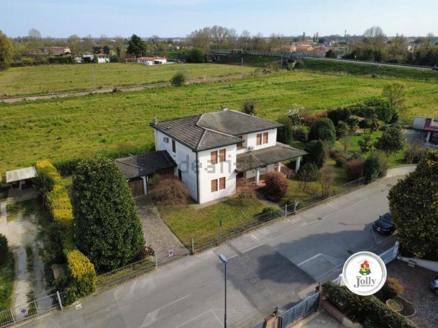 Casa in vendita a Quartiere Sant'Anna, Piove Di Sacco