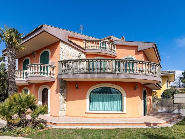 Casa in vendita a Ragusa, Sicilia