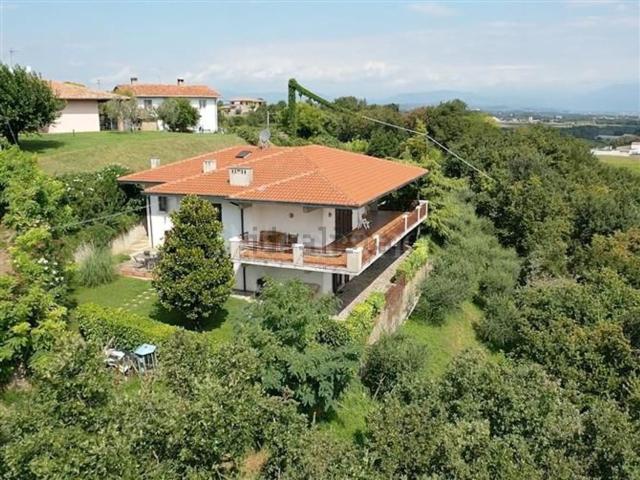 Casa in vendita a La Fornasetta, Lonato