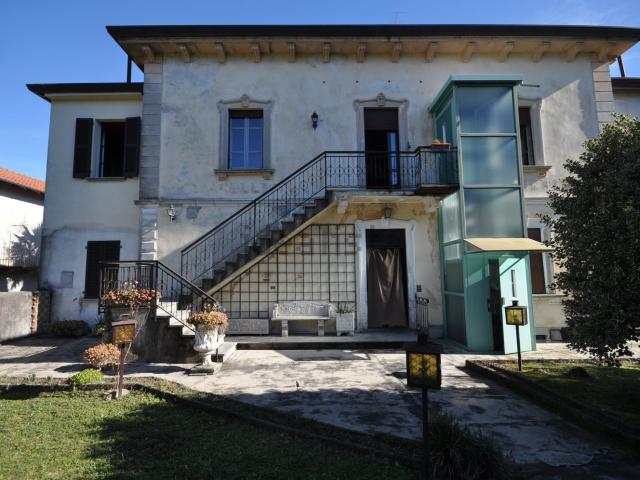 Casa in vendita a Cellina, Leggiuno