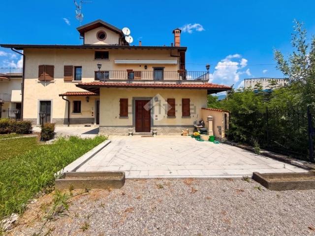 Casa in vendita a Paladina, Lombardia