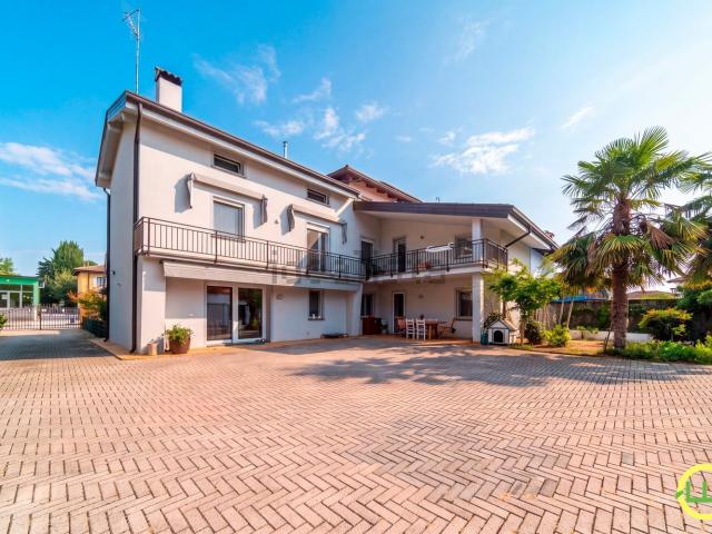 Casa in vendita a Pozzuolo del Friuli / Puçui, Udine / Udin / Videm