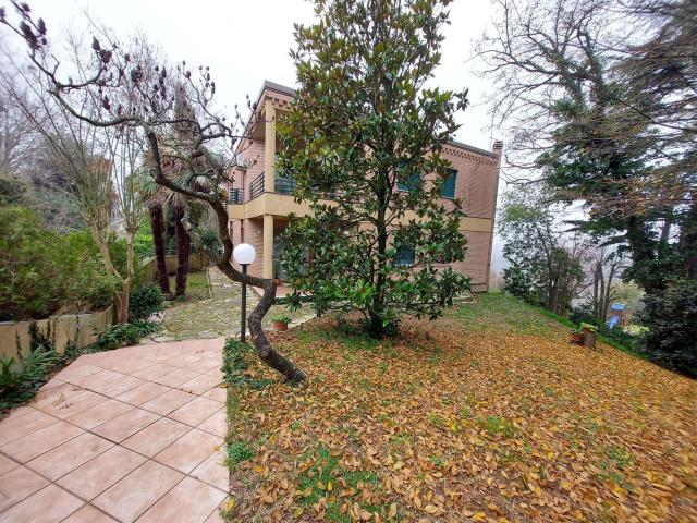Casa in vendita a Ledimar, Marche